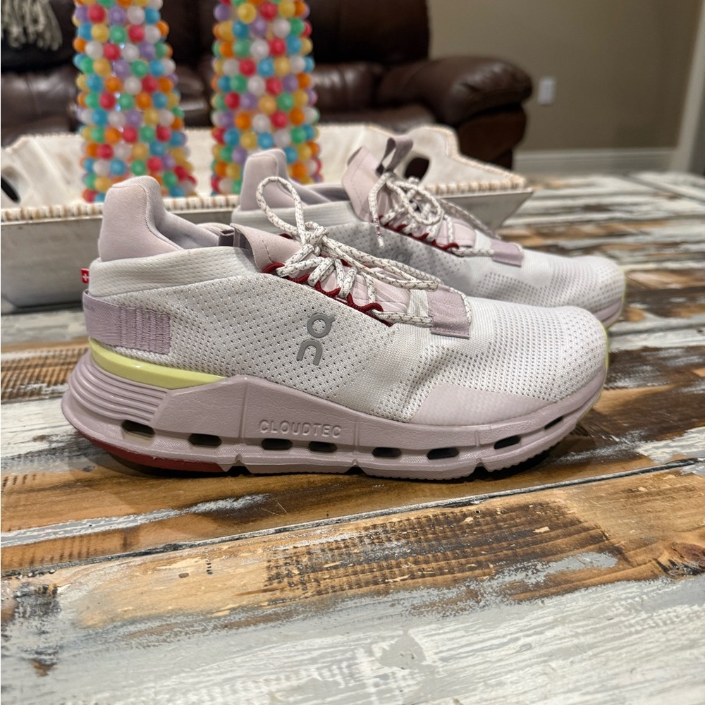 On Running Cloudtec Sneakers in Soft Gray and Lavender